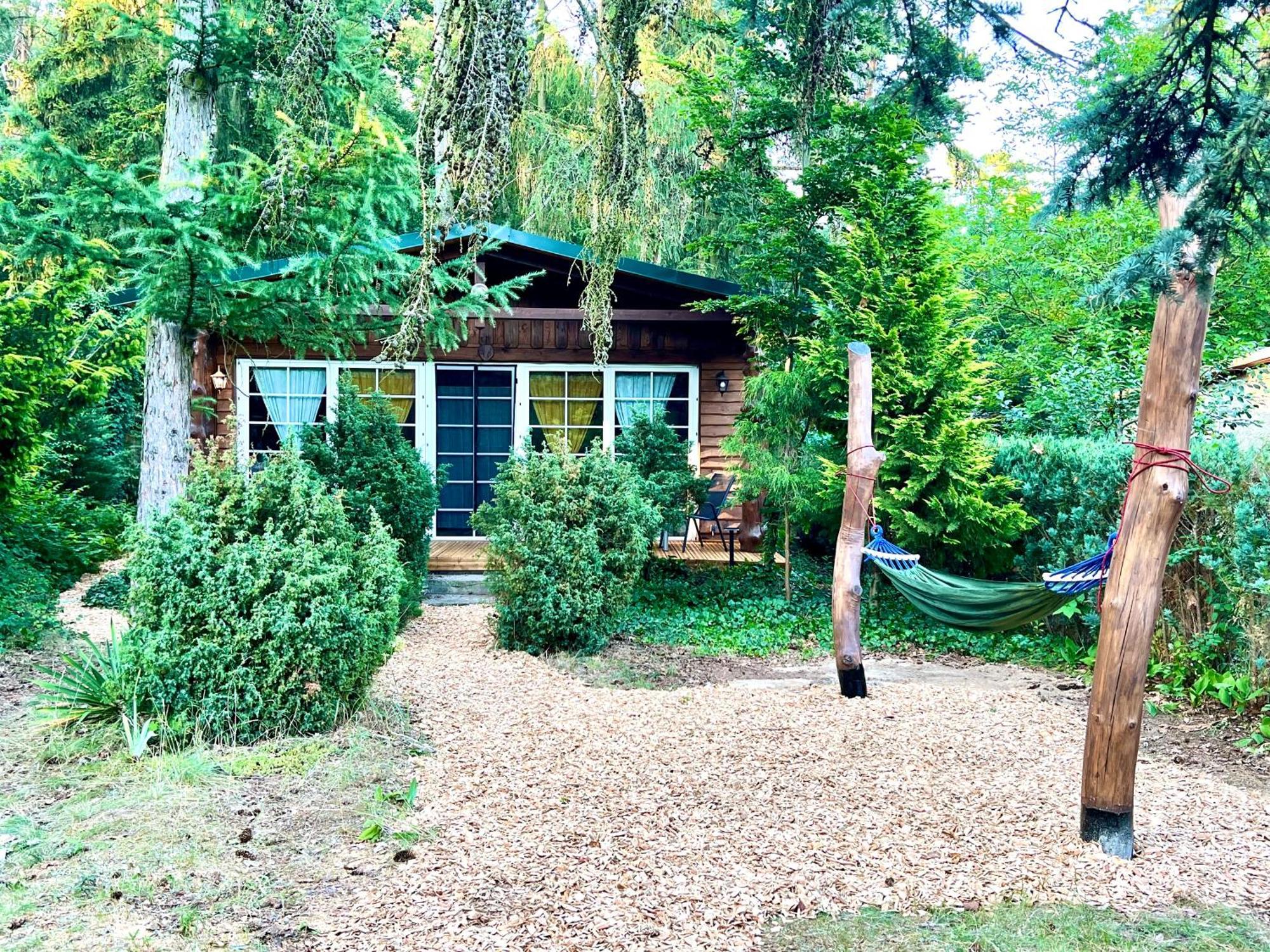 Holzhaus Baerenhoehle Am Wald Und See Neuruppin Buitenkant foto